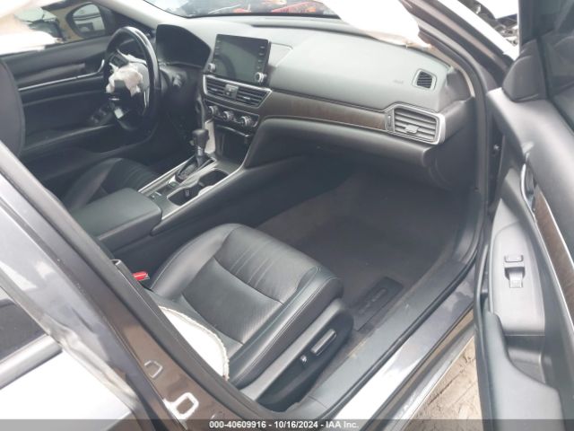 Photo 4 VIN: 1HGCV1F52JA040388 - HONDA ACCORD 