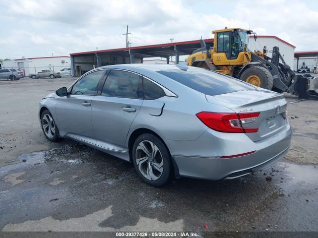 Photo 2 VIN: 1HGCV1F52JA076050 - HONDA ACCORD 