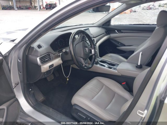 Photo 4 VIN: 1HGCV1F52JA076050 - HONDA ACCORD 