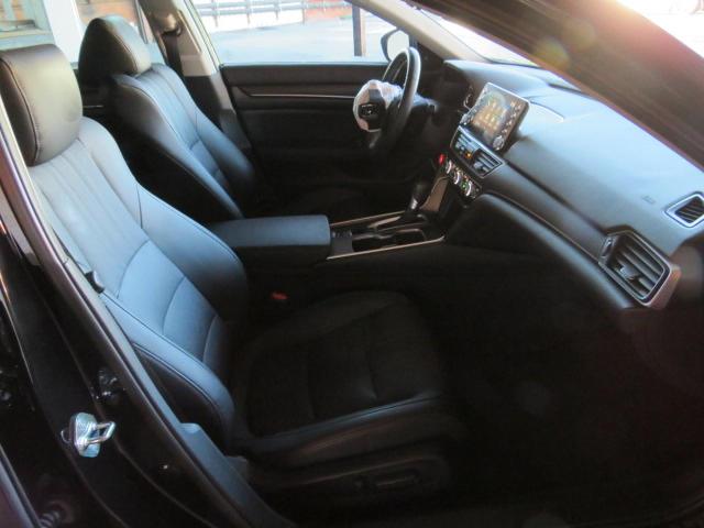 Photo 4 VIN: 1HGCV1F52JA089705 - HONDA ACCORD 