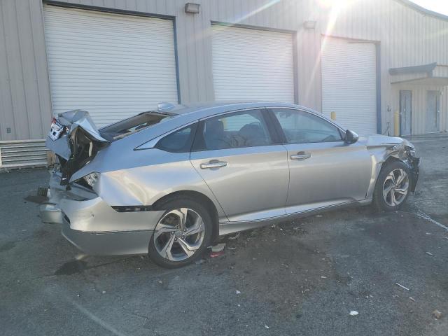 Photo 2 VIN: 1HGCV1F52JA121794 - HONDA ACCORD 