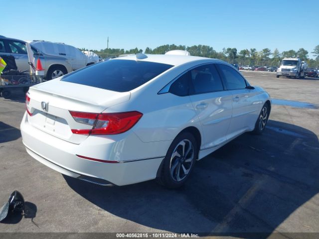 Photo 3 VIN: 1HGCV1F52JA144010 - HONDA ACCORD 