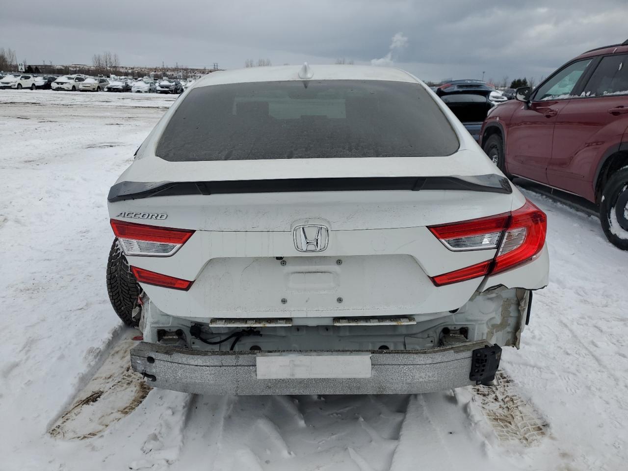 Photo 5 VIN: 1HGCV1F52JA810945 - HONDA ACCORD 