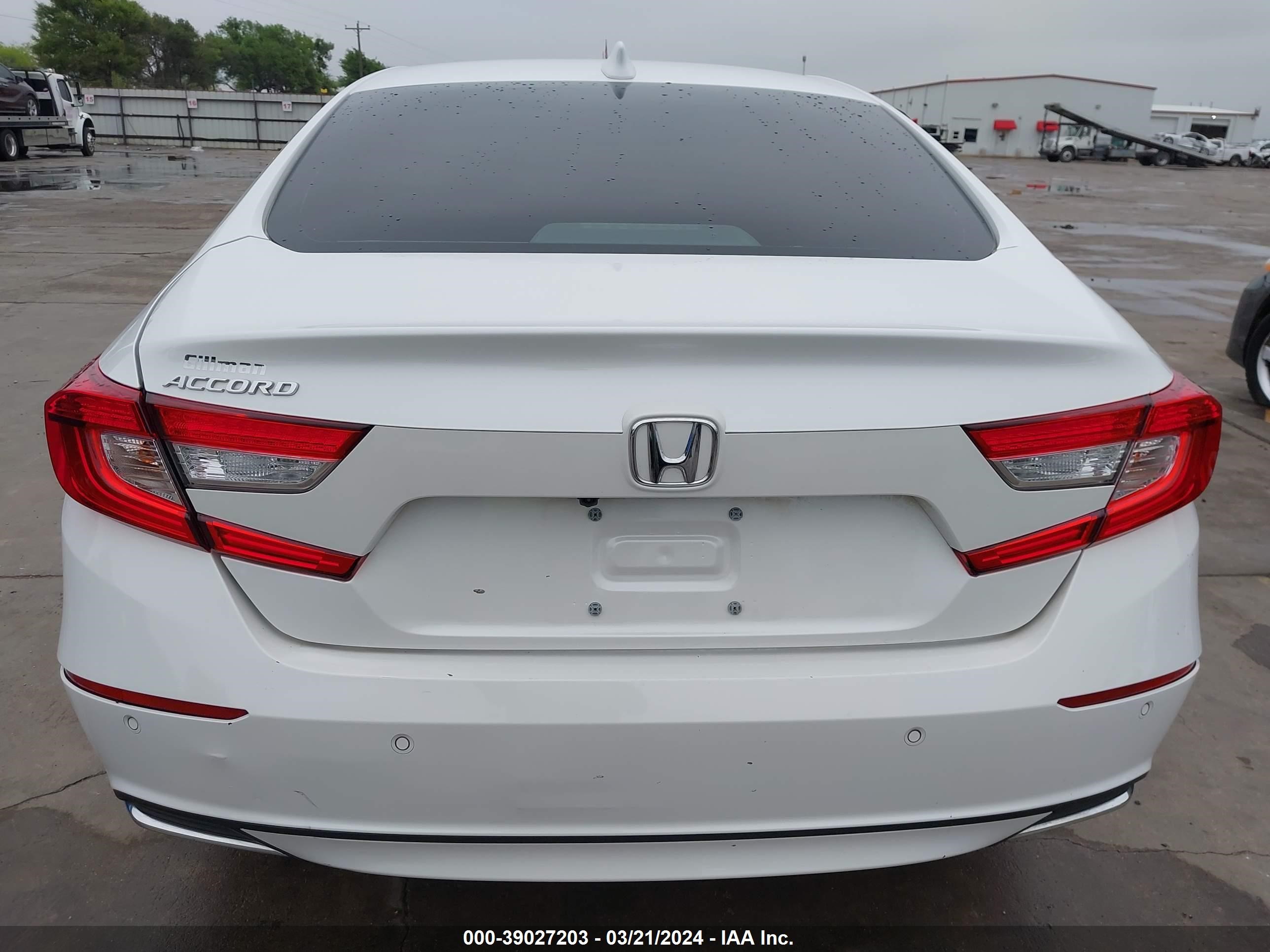 Photo 15 VIN: 1HGCV1F52MA096125 - HONDA ACCORD 