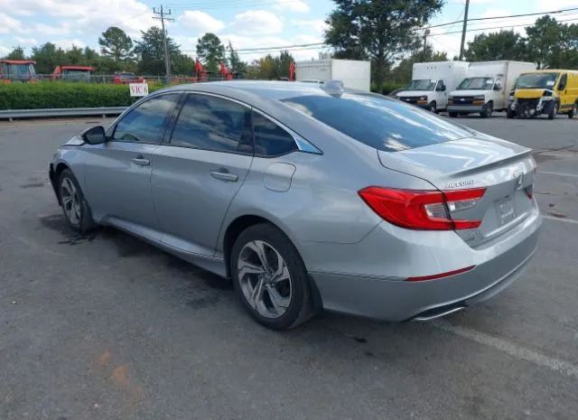 Photo 2 VIN: 1HGCV1F53JA068040 - HONDA ACCORD 