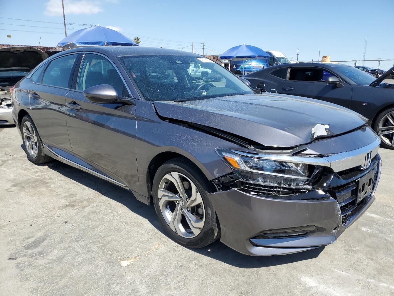 Photo 3 VIN: 1HGCV1F54JA055748 - HONDA ACCORD 