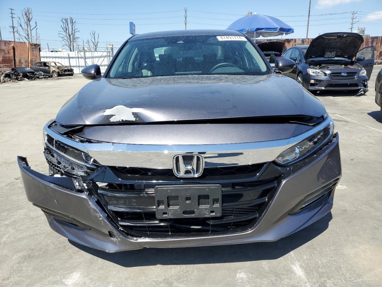 Photo 4 VIN: 1HGCV1F54JA055748 - HONDA ACCORD 