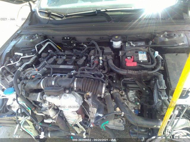 Photo 9 VIN: 1HGCV1F54JA116791 - HONDA ACCORD SEDAN 