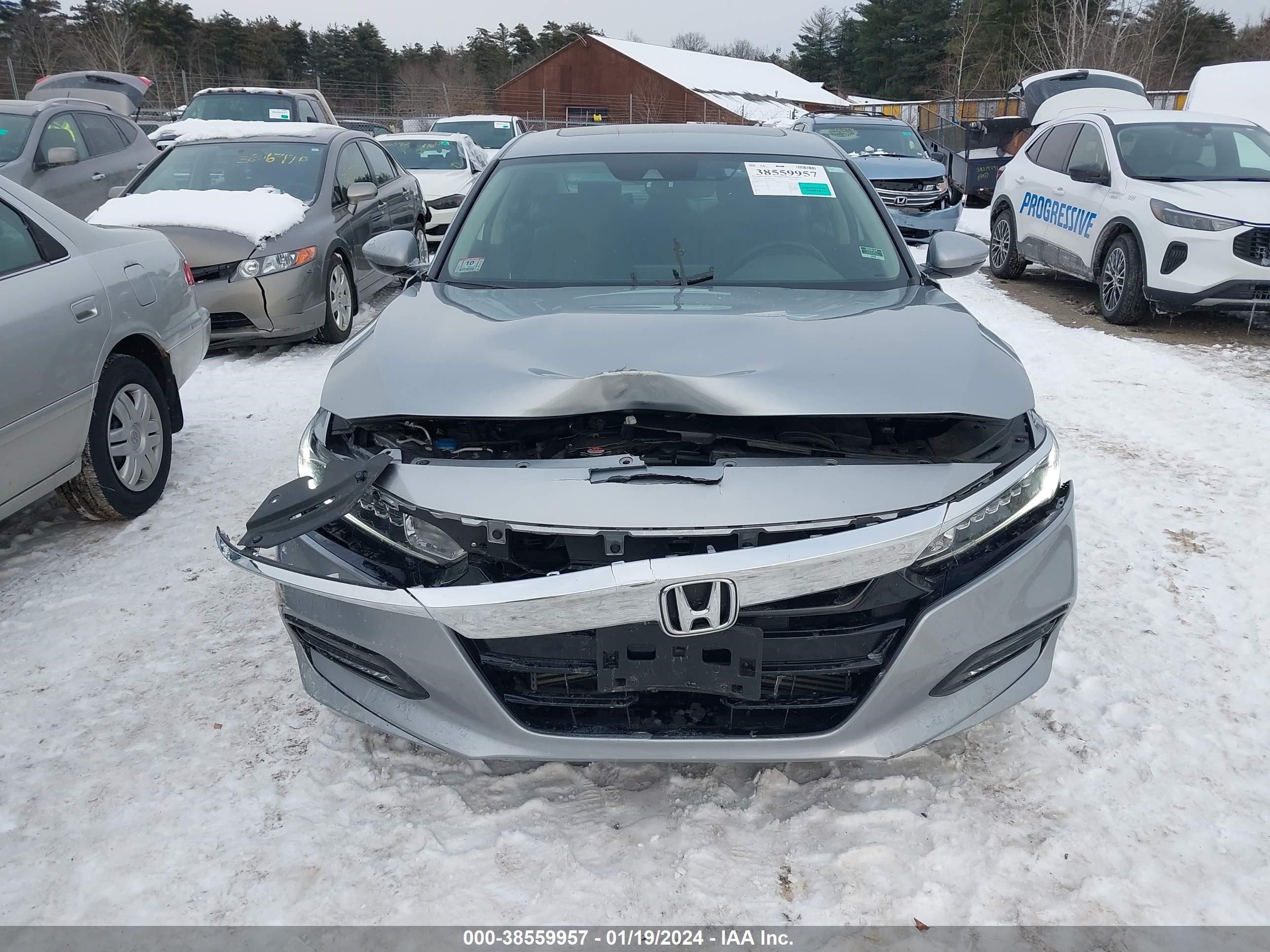 Photo 11 VIN: 1HGCV1F55KA076223 - HONDA ACCORD 