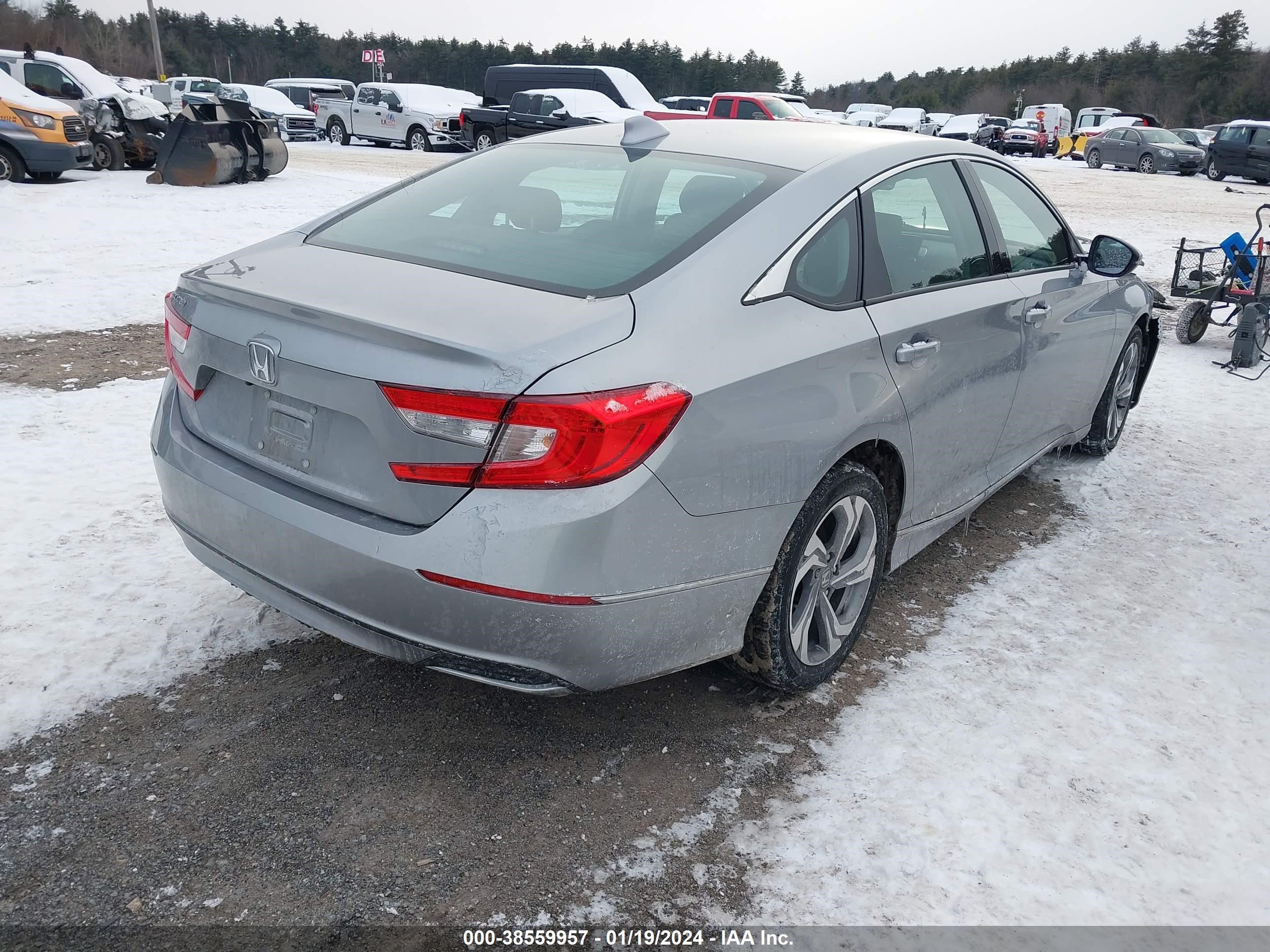 Photo 3 VIN: 1HGCV1F55KA076223 - HONDA ACCORD 