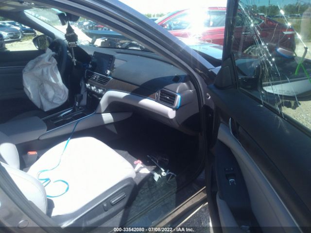 Photo 4 VIN: 1HGCV1F55KA078084 - HONDA ACCORD SEDAN 