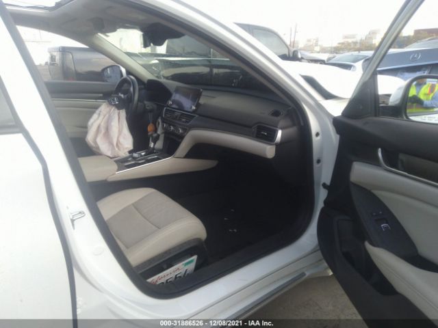 Photo 4 VIN: 1HGCV1F55LA118973 - HONDA ACCORD SEDAN 