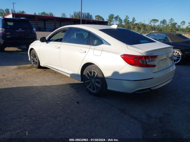 Photo 2 VIN: 1HGCV1F55MA028353 - HONDA ACCORD 