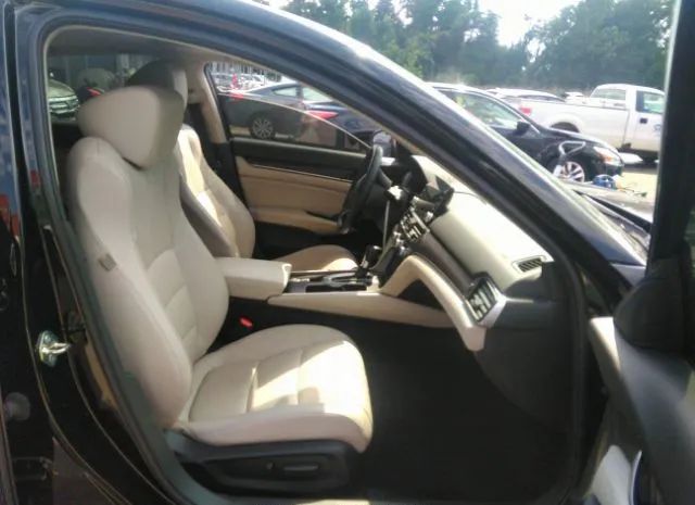 Photo 4 VIN: 1HGCV1F56JA232123 - HONDA ACCORD SEDAN 