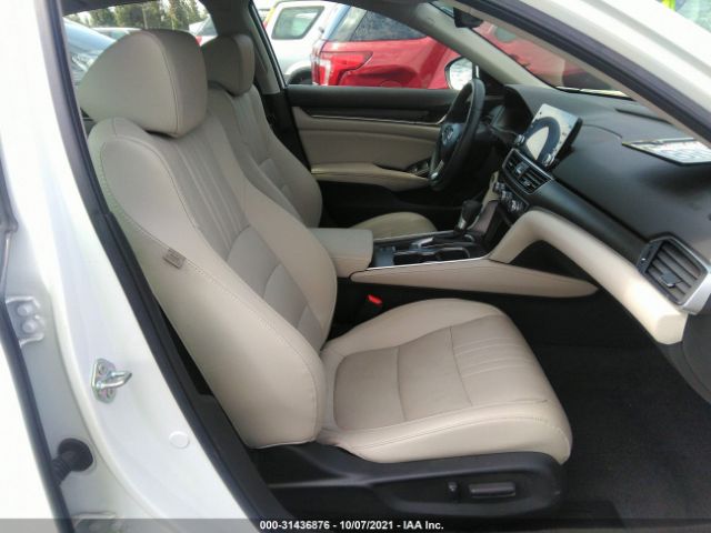 Photo 4 VIN: 1HGCV1F56LA076135 - HONDA ACCORD SEDAN 