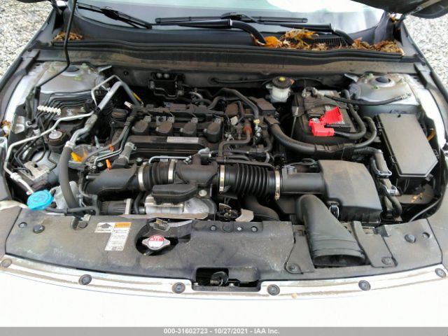 Photo 9 VIN: 1HGCV1F57JA090087 - HONDA ACCORD SEDAN 