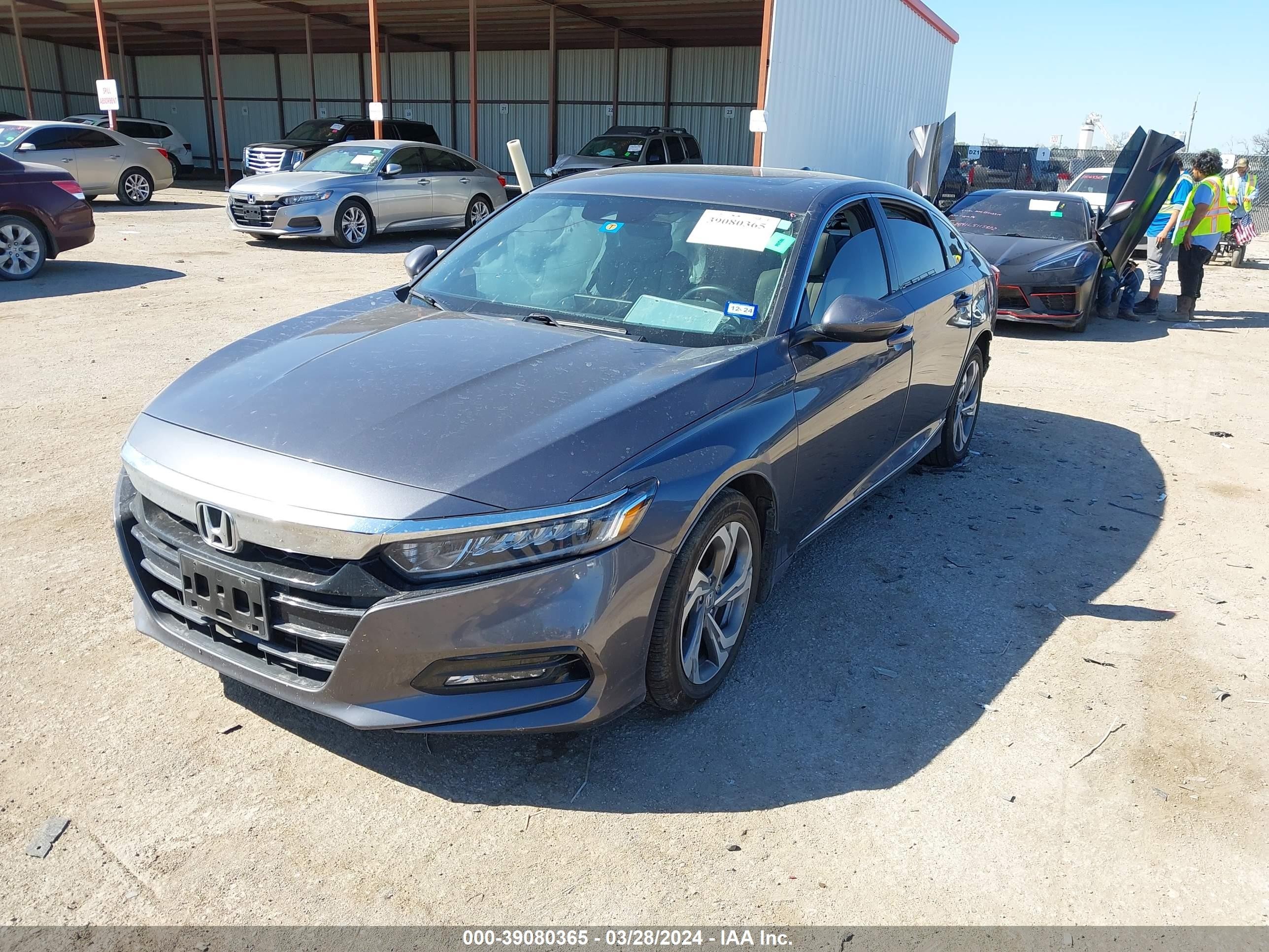 Photo 1 VIN: 1HGCV1F57JA110628 - HONDA ACCORD 
