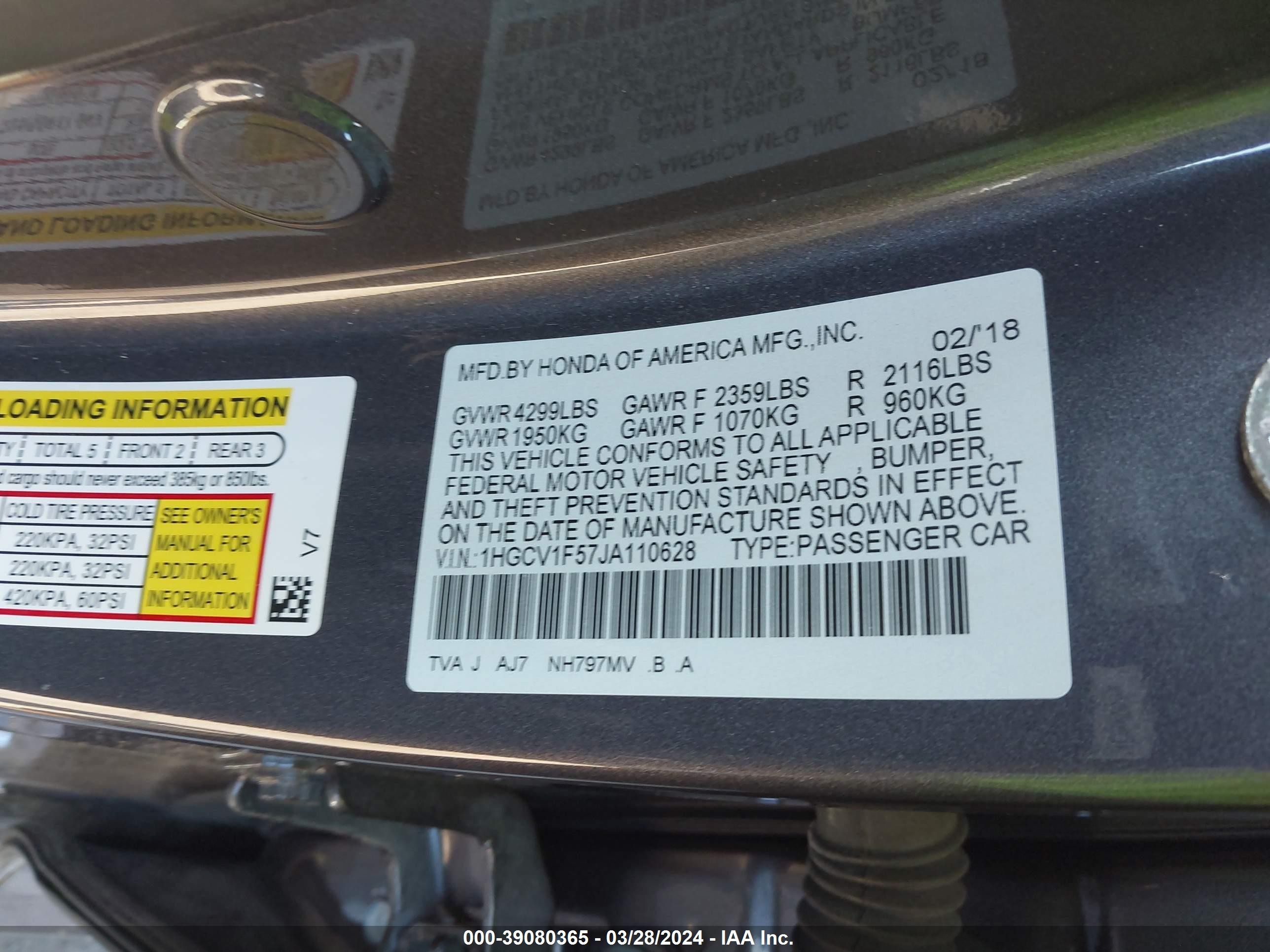 Photo 8 VIN: 1HGCV1F57JA110628 - HONDA ACCORD 