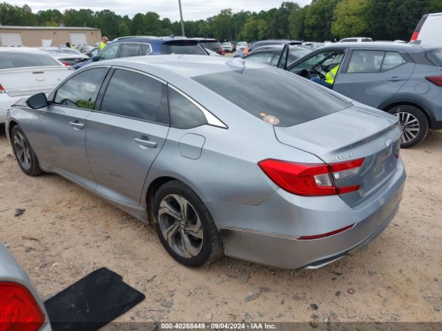 Photo 2 VIN: 1HGCV1F57JA121841 - HONDA ACCORD 