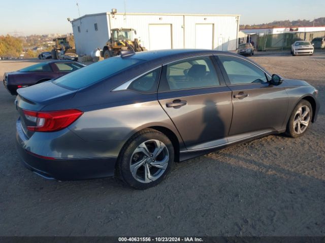 Photo 3 VIN: 1HGCV1F57JA140972 - HONDA ACCORD 