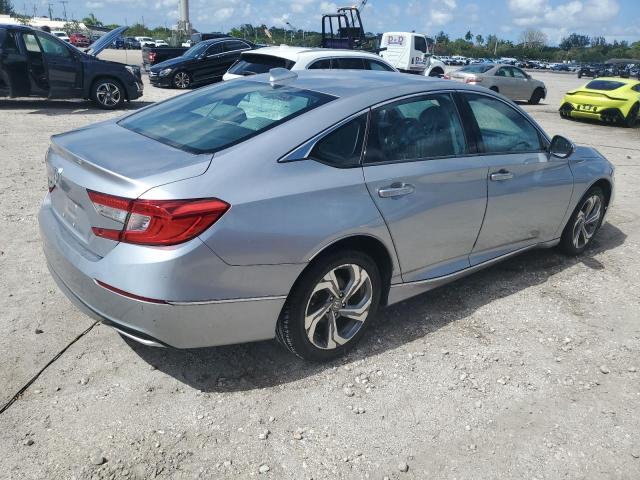 Photo 2 VIN: 1HGCV1F58JA067790 - HONDA ACCORD 