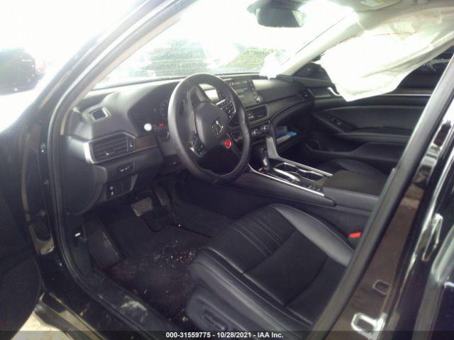 Photo 4 VIN: 1HGCV1F58KA082923 - HONDA ACCORD SEDAN 