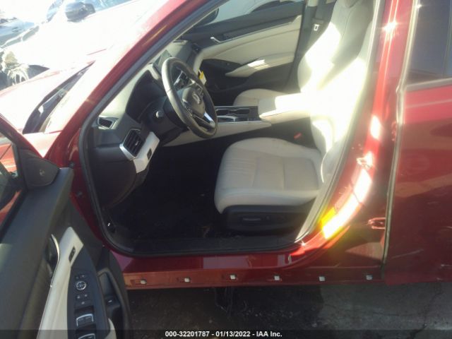 Photo 4 VIN: 1HGCV1F58KA141095 - HONDA ACCORD SEDAN 