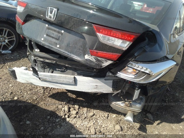 Photo 5 VIN: 1HGCV1F58LA022805 - HONDA ACCORD SEDAN 