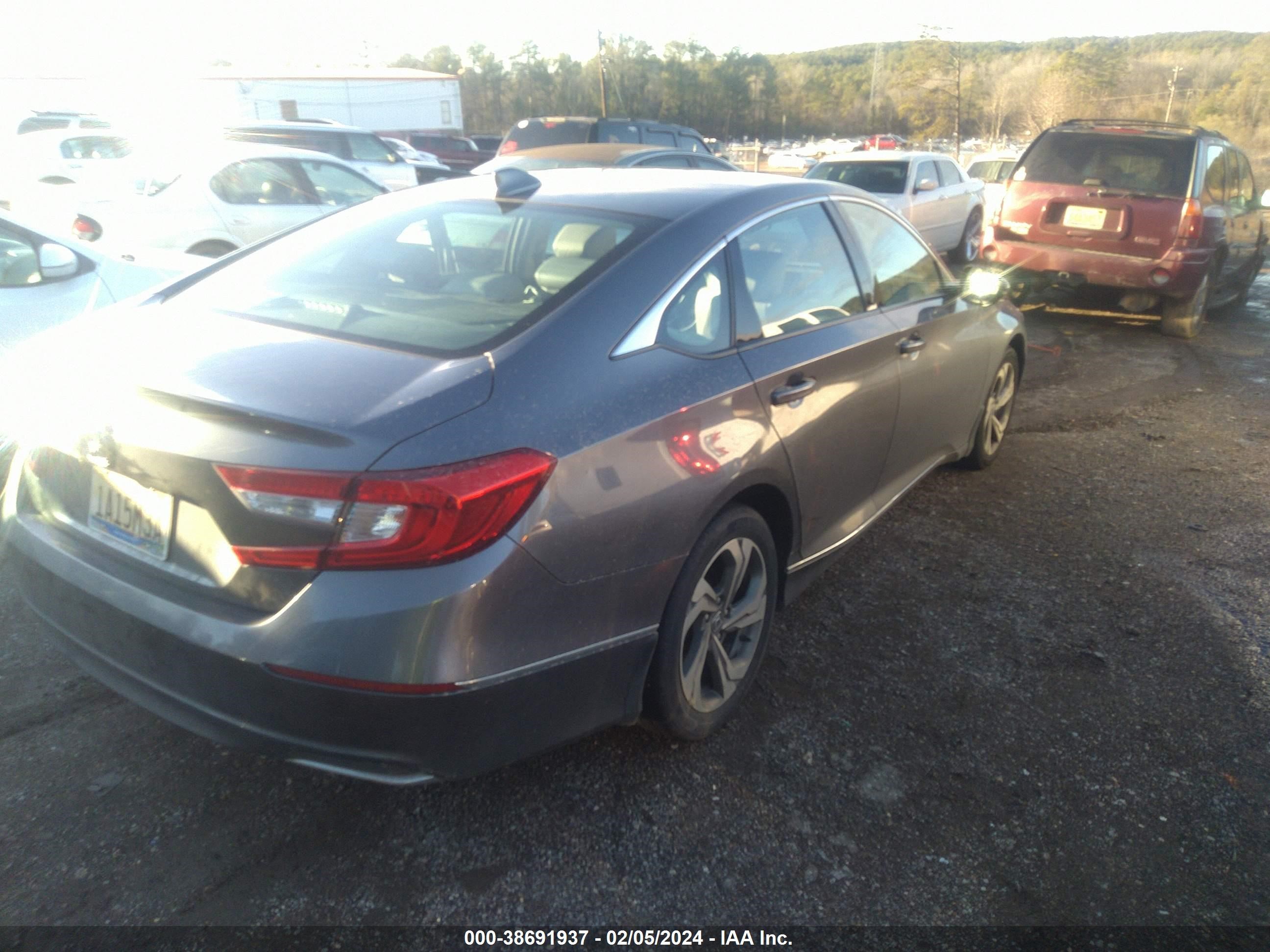 Photo 19 VIN: 1HGCV1F58LA097648 - HONDA ACCORD 