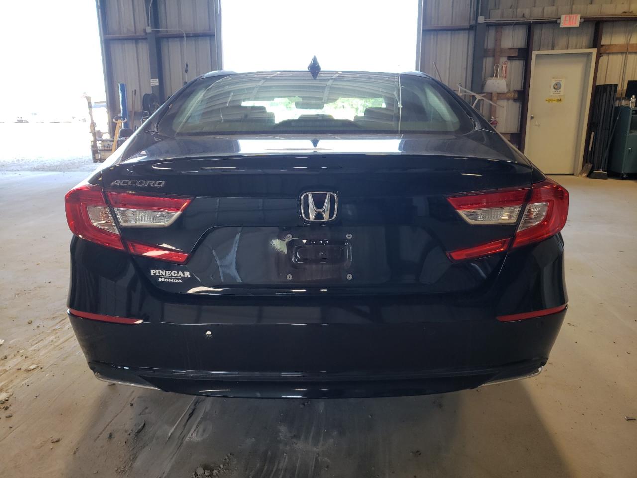 Photo 5 VIN: 1HGCV1F58NA054091 - HONDA ACCORD 