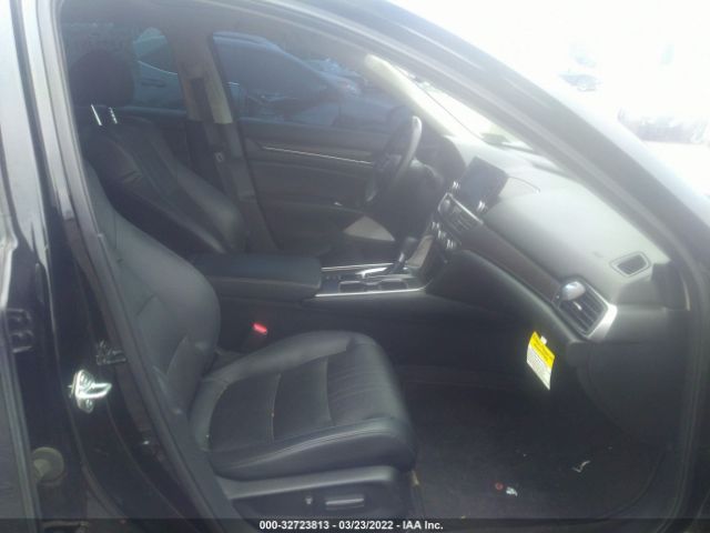 Photo 4 VIN: 1HGCV1F5XJA021913 - HONDA ACCORD SEDAN 