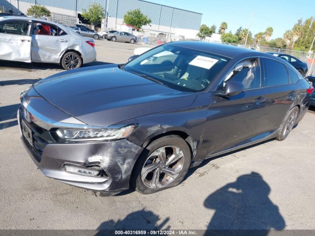 Photo 1 VIN: 1HGCV1F5XJA055804 - HONDA ACCORD 