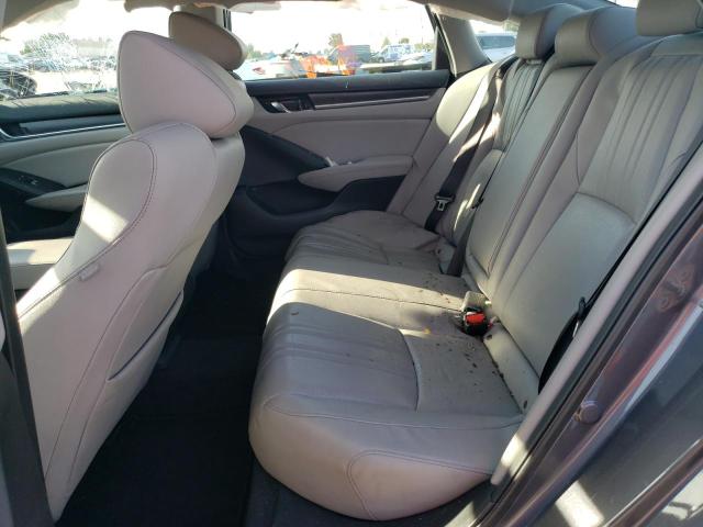 Photo 9 VIN: 1HGCV1F5XJA111837 - HONDA ACCORD EXL 