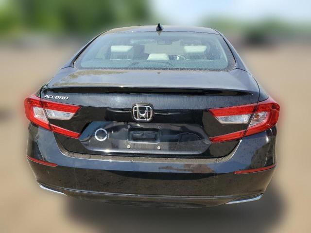 Photo 5 VIN: 1HGCV1F5XJA114737 - HONDA ACCORD 