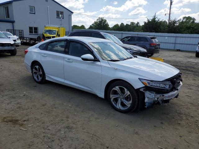 Photo 3 VIN: 1HGCV1F5XJA126600 - HONDA ACCORD 