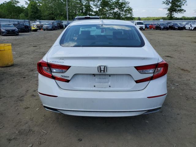 Photo 5 VIN: 1HGCV1F5XJA126600 - HONDA ACCORD 