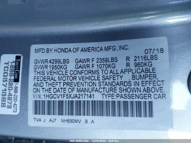 Photo 8 VIN: 1HGCV1F5XJA217141 - HONDA ACCORD 