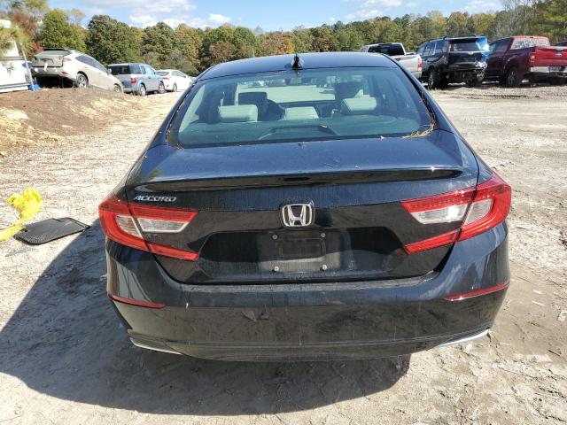 Photo 5 VIN: 1HGCV1F5XJA232125 - HONDA ACCORD 