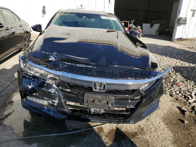 Photo 4 VIN: 1HGCV1F5XJA244808 - HONDA ACCORD 