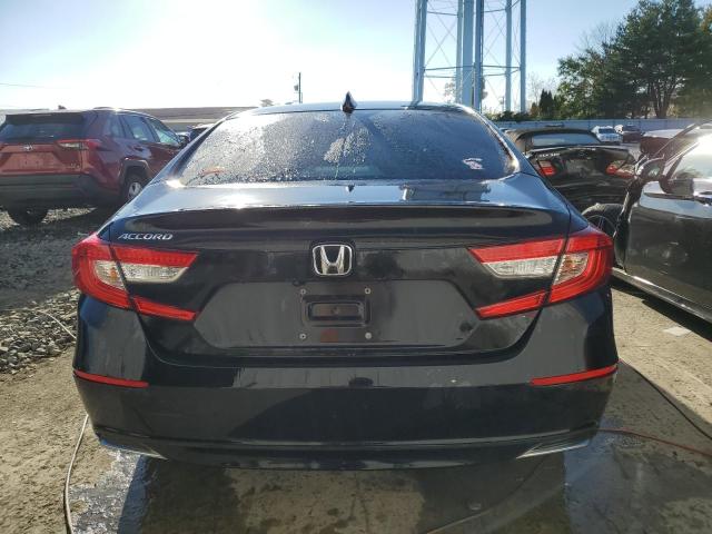 Photo 5 VIN: 1HGCV1F5XJA244808 - HONDA ACCORD 