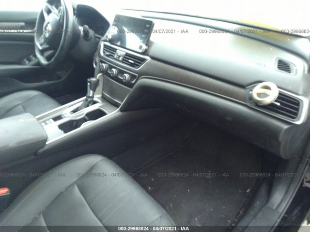 Photo 4 VIN: 1HGCV1F5XKA075861 - HONDA ACCORD SEDAN 