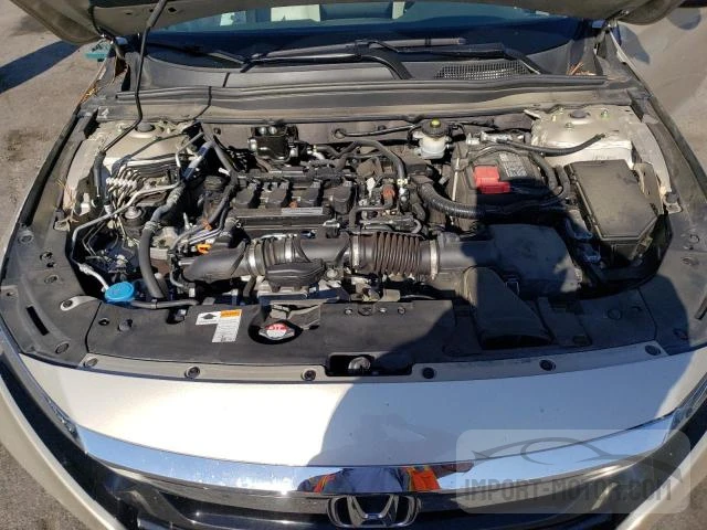 Photo 10 VIN: 1HGCV1F5XKA120054 - HONDA ACCORD 