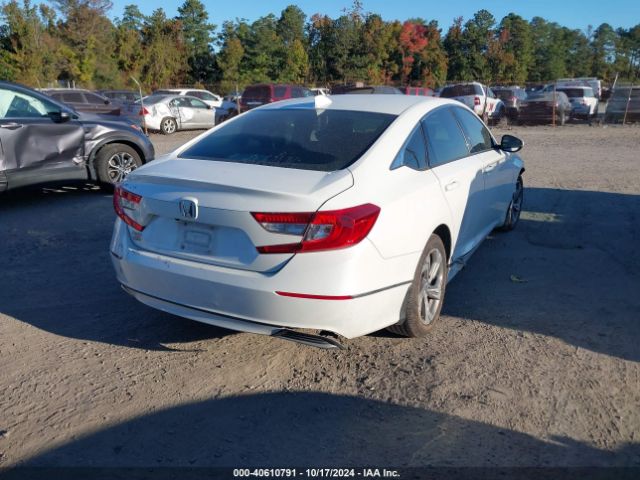 Photo 3 VIN: 1HGCV1F5XLA076574 - HONDA ACCORD 