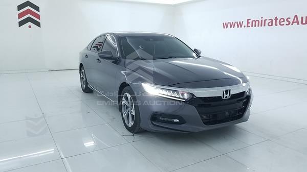 Photo 8 VIN: 1HGCV1F5XLA103823 - HONDA ACCORD 