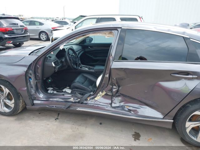 Photo 5 VIN: 1HGCV1F60JA097617 - HONDA ACCORD 