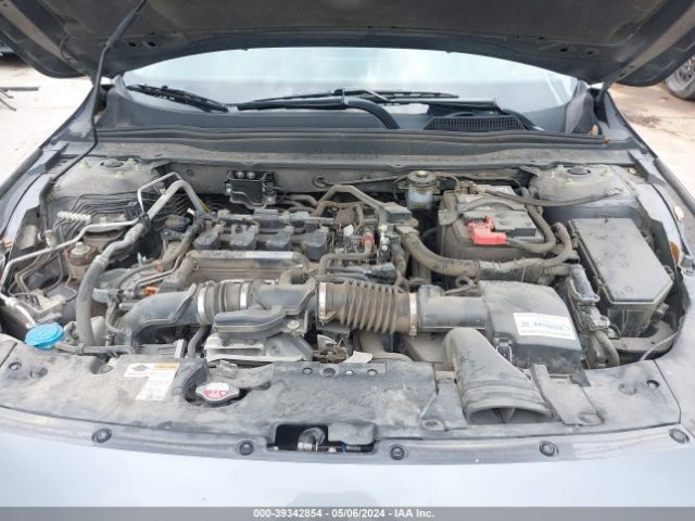 Photo 9 VIN: 1HGCV1F60JA097617 - HONDA ACCORD 