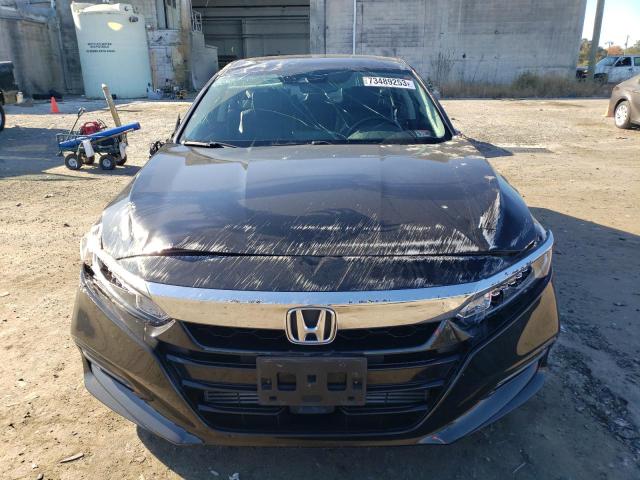 Photo 4 VIN: 1HGCV1F60JA121026 - HONDA ACCORD 