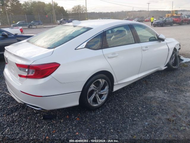 Photo 3 VIN: 1HGCV1F69JA068665 - HONDA ACCORD 