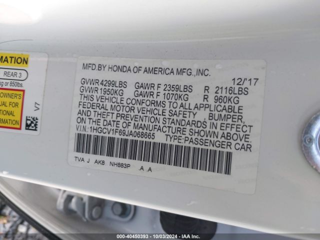 Photo 8 VIN: 1HGCV1F69JA068665 - HONDA ACCORD 