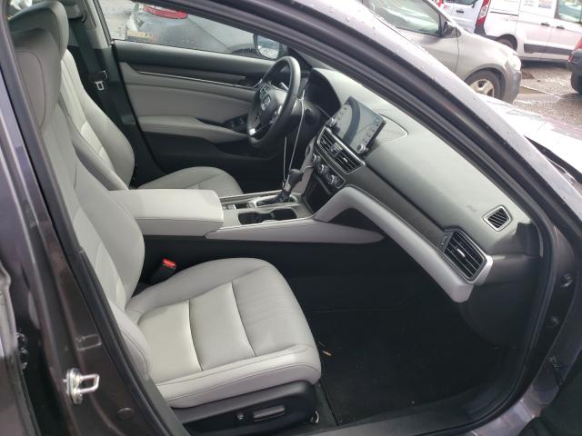 Photo 4 VIN: 1HGCV1F69JA097809 - HONDA ACCORD EXL 